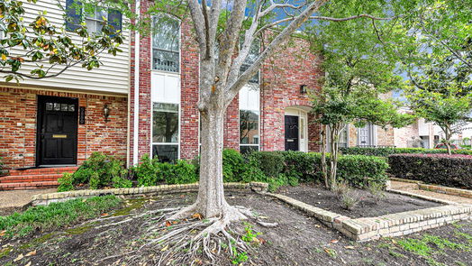 Houston 2-story, 4-bed 5878 Valley Forge Drive 149-idx