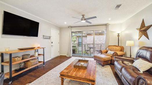 Houston 1-story, 2-bed 6411 Bayou Glen Road-idx