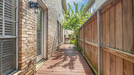 Houston 3-story, 3-bed 2838 Briarhurst Park-idx