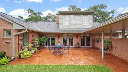 Houston 2-story, 4-bed 6215 Lynbrook Drive-idx