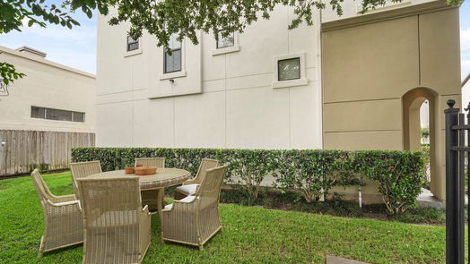 Houston 3-story, 2-bed 3101 Fairdale Oaks E-idx