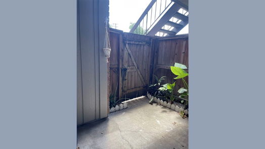Houston null-story, 1-bed 1223 Augusta Drive 33-idx