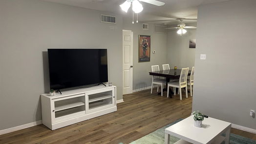 Houston null-story, 1-bed 1223 Augusta Drive 33-idx