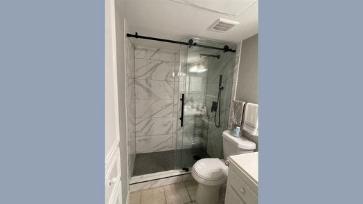 Houston null-story, 1-bed 1223 Augusta Drive 33-idx