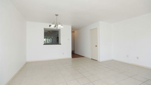 Houston 2-story, 2-bed 1441 Fountain View Drive 1-idx