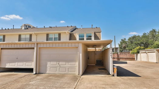 Houston 2-story, 2-bed 1441 Fountain View Drive 1-idx