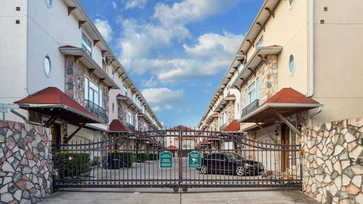 Houston 3-story, 4-bed 3001 Falls At Fairdale-idx