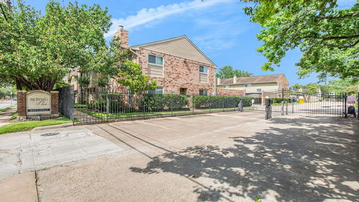 Houston 2-story, 2-bed 2517 Bering Drive 7-idx