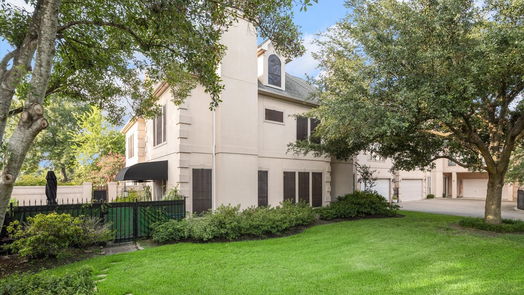 Houston 3-story, 4-bed 2525 Nantucket Drive 2-idx