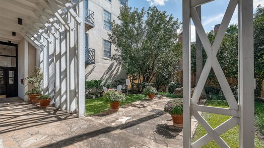 Houston 2-story, 2-bed 2333 Bering Drive 139-idx