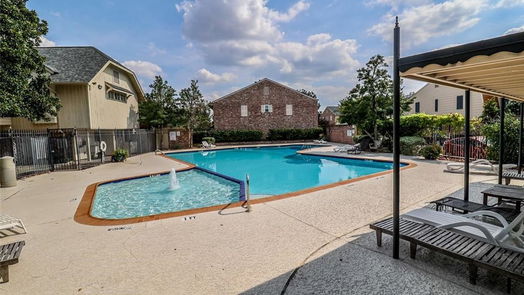 Houston 2-story, 3-bed 6467 Olympia Drive 61-idx