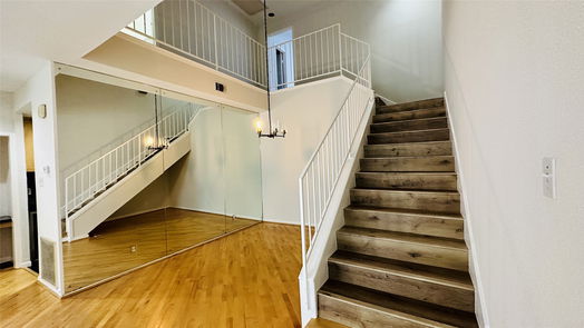 Houston 2-story, 2-bed 1116 Bering Drive 23-idx