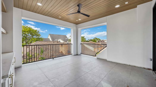 Houston 3-story, 4-bed 1428 Nantucket Drive A-idx