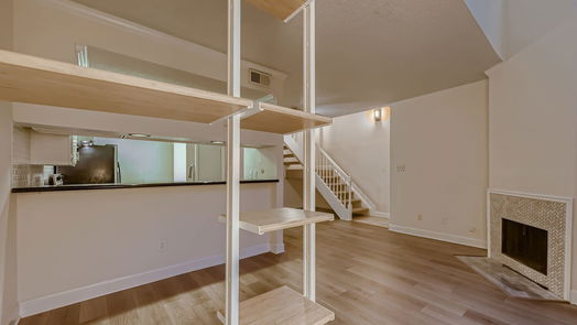 Houston 2-story, 1-bed 2125 Augusta Drive 32-idx