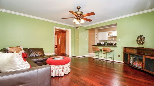 Houston 2-story, 3-bed 6415 Olympia Drive 143-idx