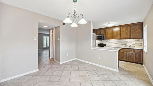 Houston 2-story, 2-bed 1421 Fountain View Drive 35-idx