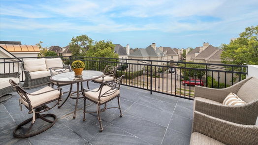 Houston 3-story, 4-bed 1207 Nantucket Drive-idx