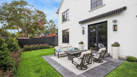 Houston 3-story, 4-bed 1207 Nantucket Drive-idx