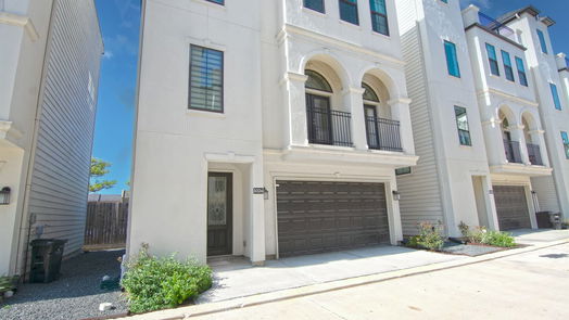 Houston 4-story, 3-bed 3326 Beverly Forest Drive-idx