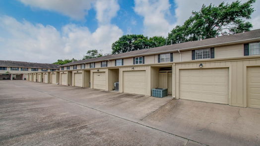 Houston 2-story, 2-bed 2025 Winrock Boulevard 165-idx