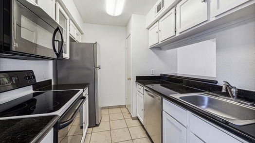 Houston 2-story, 2-bed 6111 Beverly Hill Street 39-idx