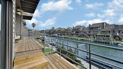 Houston 3-story, 3-bed 18309 Sandy Cove-idx