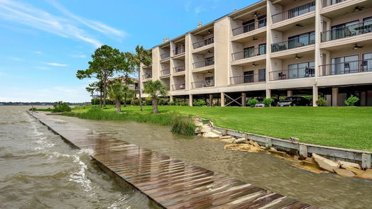 Houston 1-story, 1-bed 401 Lakeside Lane 112-idx