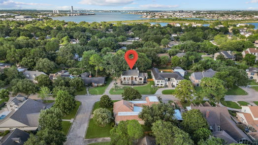 Houston 2-story, 4-bed 18603 Point Lookout Drive-idx