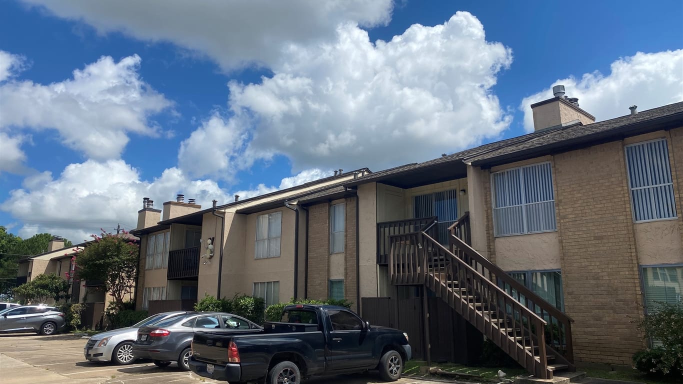 Houston 1-story, 2-bed 1500 Bay Area Boulevard 420-idx