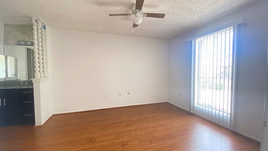 Houston 1-story, 2-bed 1500 Bay Area Boulevard 420-idx