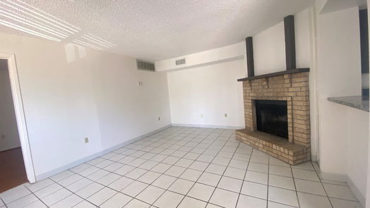 Houston 1-story, 2-bed 1500 Bay Area Boulevard 420-idx