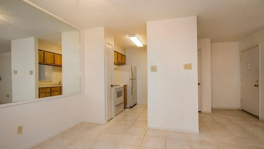 Houston 1-story, 2-bed 1516 Bay Area Boulevard L6-idx