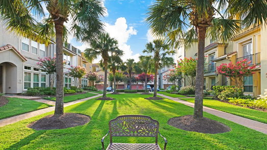 Houston 3-story, 4-bed 26 W Oaks Drive-idx