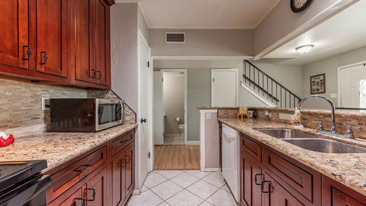 Houston 2-story, 2-bed 18218 Heritage Lane 8218-idx