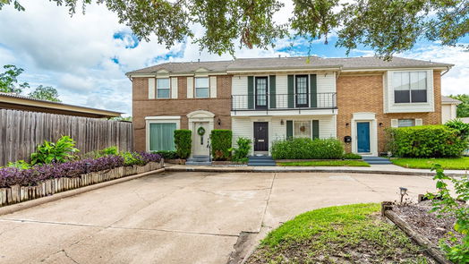 Houston 2-story, 2-bed 18218 Heritage Lane 8218-idx