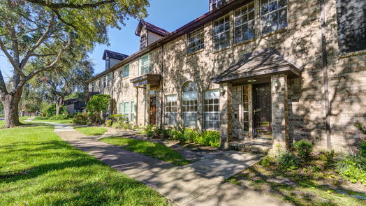 Houston 2-story, 3-bed 2261 Broadlawn Drive-idx