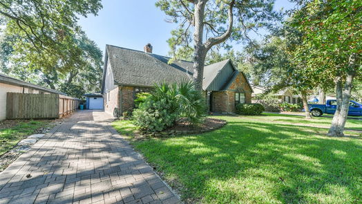 Houston null-story, 5-bed 1326 Saxony Lane-idx