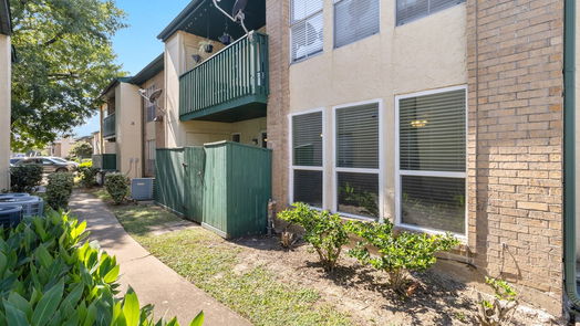 Houston 1-story, 2-bed 1516 Bay Area Boulevard D5-idx