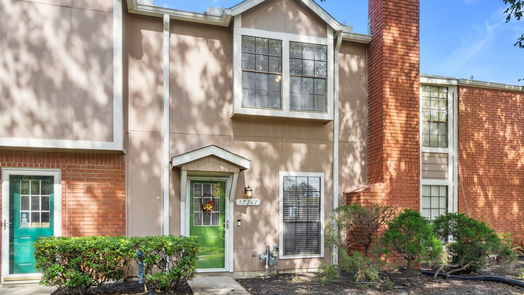 Houston 2-story, 2-bed 17247 Saturn Lane Lane-idx