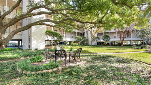 Houston null-story, 2-bed 351 Lakeside Lane 107-idx