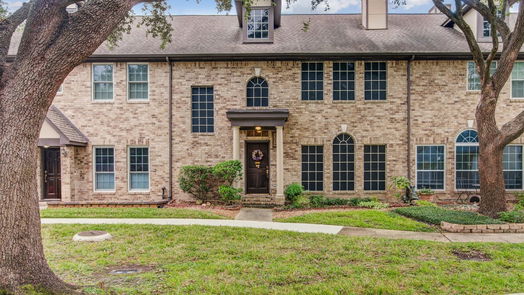 Houston 2-story, 3-bed 2243 Broadlawn Drive-idx