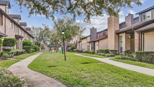 Houston 2-story, 3-bed 2243 Broadlawn Drive-idx