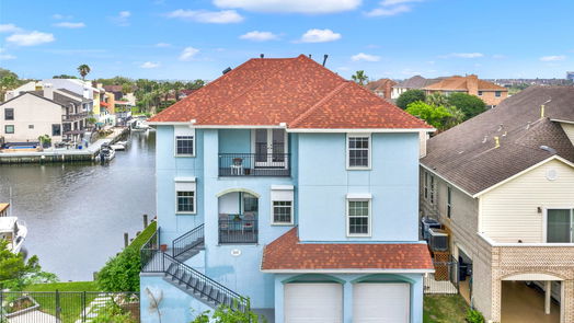 Nassau Bay 3-story, 4-bed 2021 Harbour Drive-idx