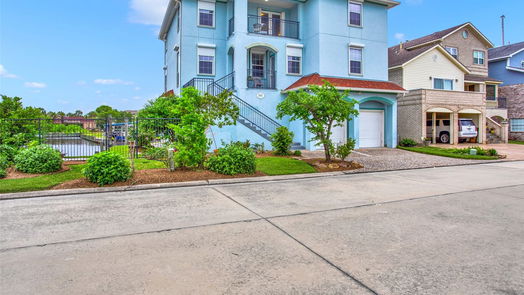 Nassau Bay 3-story, 4-bed 2021 Harbour Drive-idx