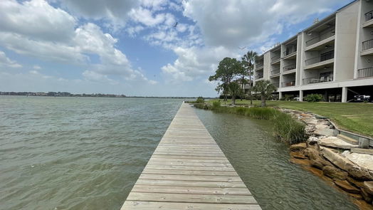 Nassau Bay 1-story, 1-bed 401 Lakeside Lane 212-idx