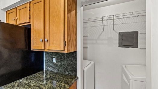 Webster 2-story, 2-bed 18519 Egret Bay Boulevard 1401-idx