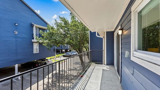 Webster 2-story, 2-bed 18519 Egret Bay Boulevard 1401-idx
