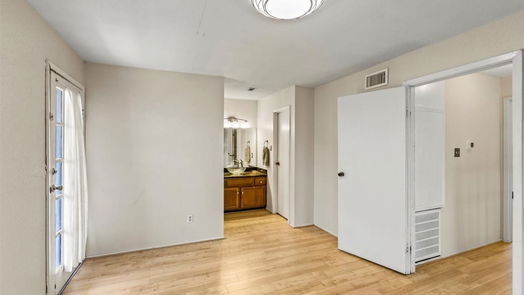 Webster 2-story, 2-bed 18519 Egret Bay Boulevard 1401-idx