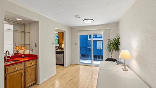Webster 2-story, 2-bed 18519 Egret Bay Boulevard 1401-idx