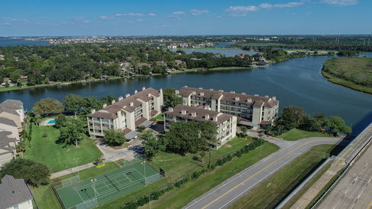 Webster 1-story, 1-bed 18809 Egret Bay Boulevard 223-idx